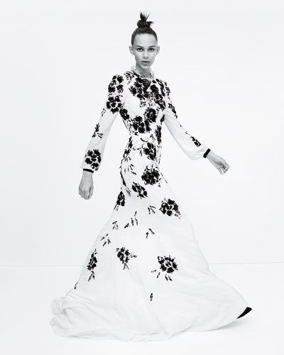 Oscar de la Renta: Long-Sleeve Floral-Embellished Gown